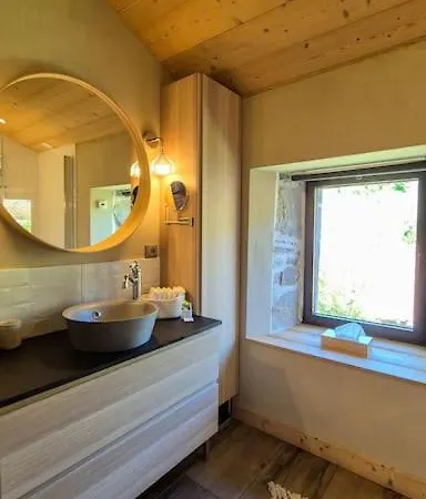 بيت للعطل La Maison De Pierre Langeac