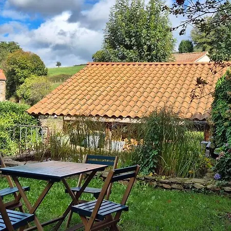 La Maison De Pierre *